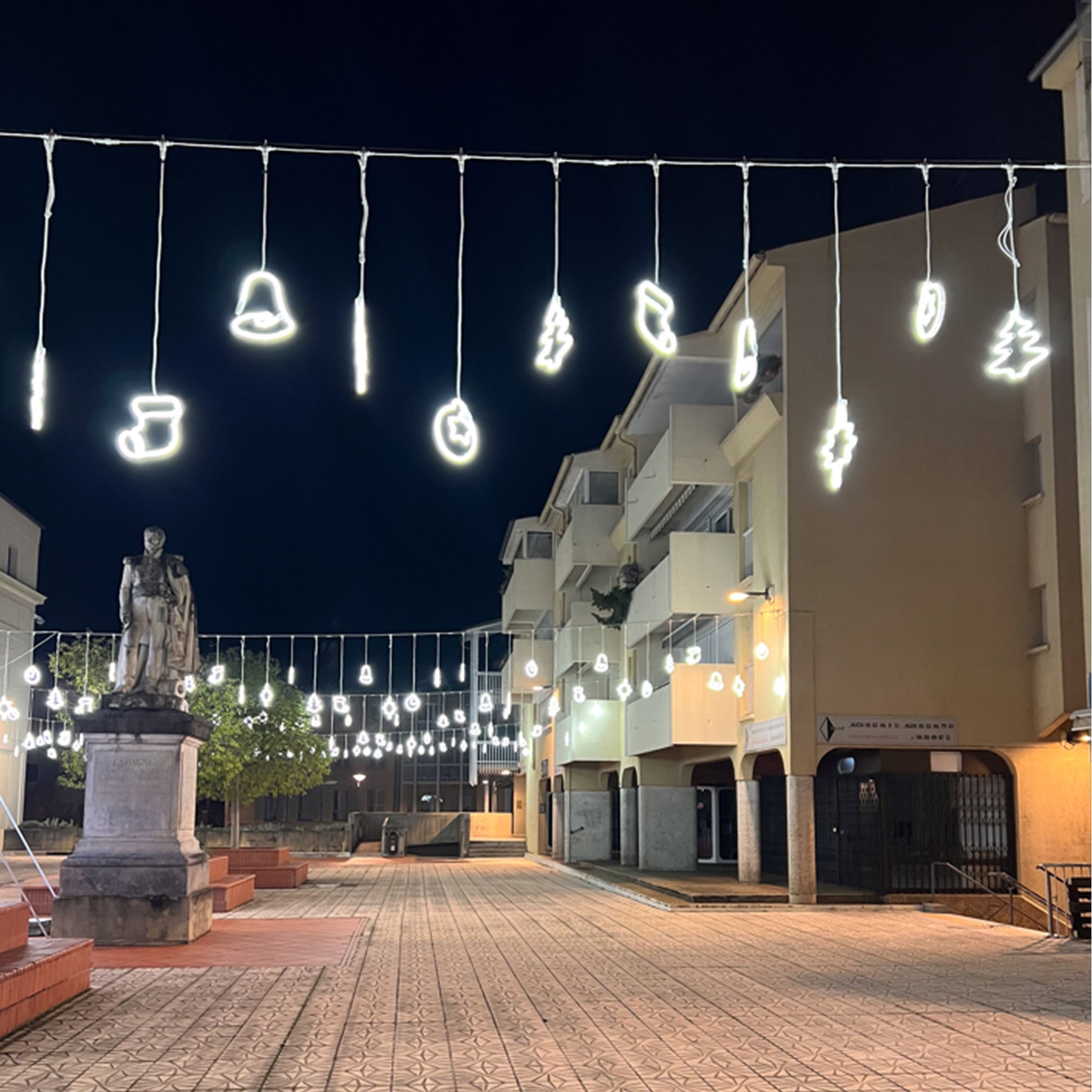 Frise 10 mini décors fixe - 230V