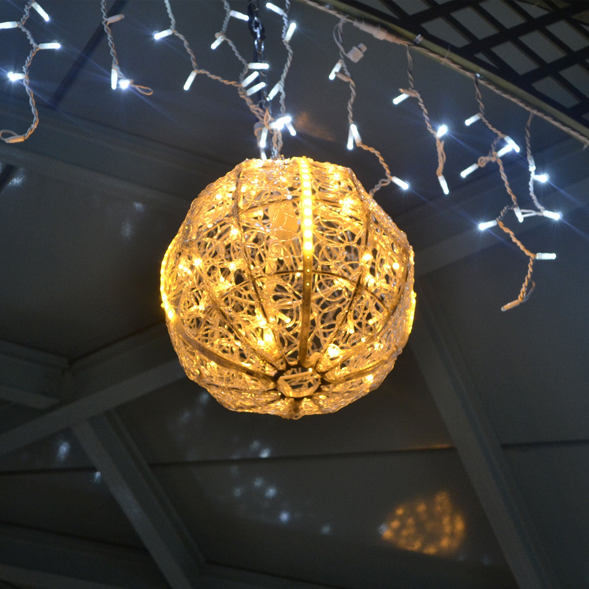 Suspension Belliz animée - 230V