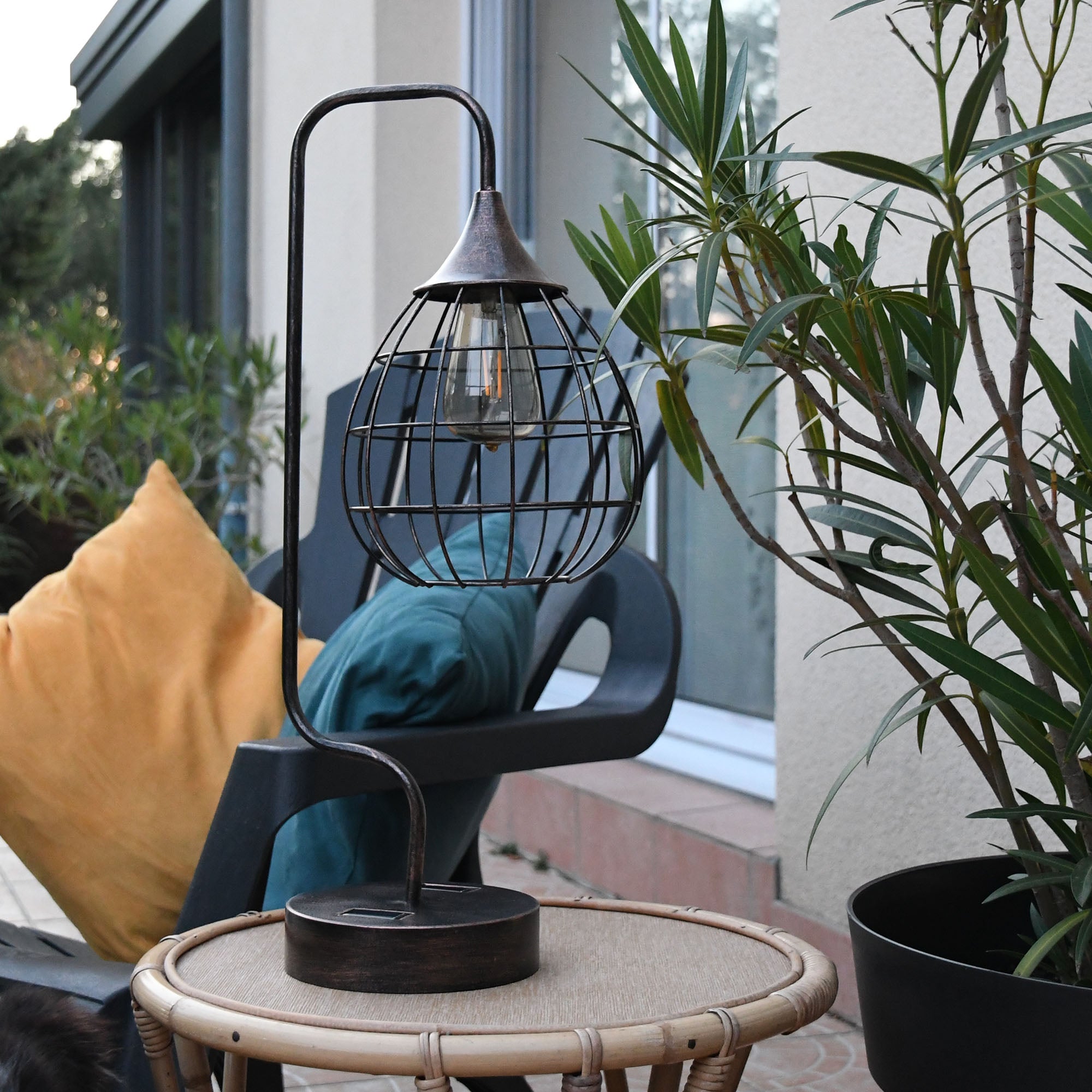 Lanterne solaire Mira