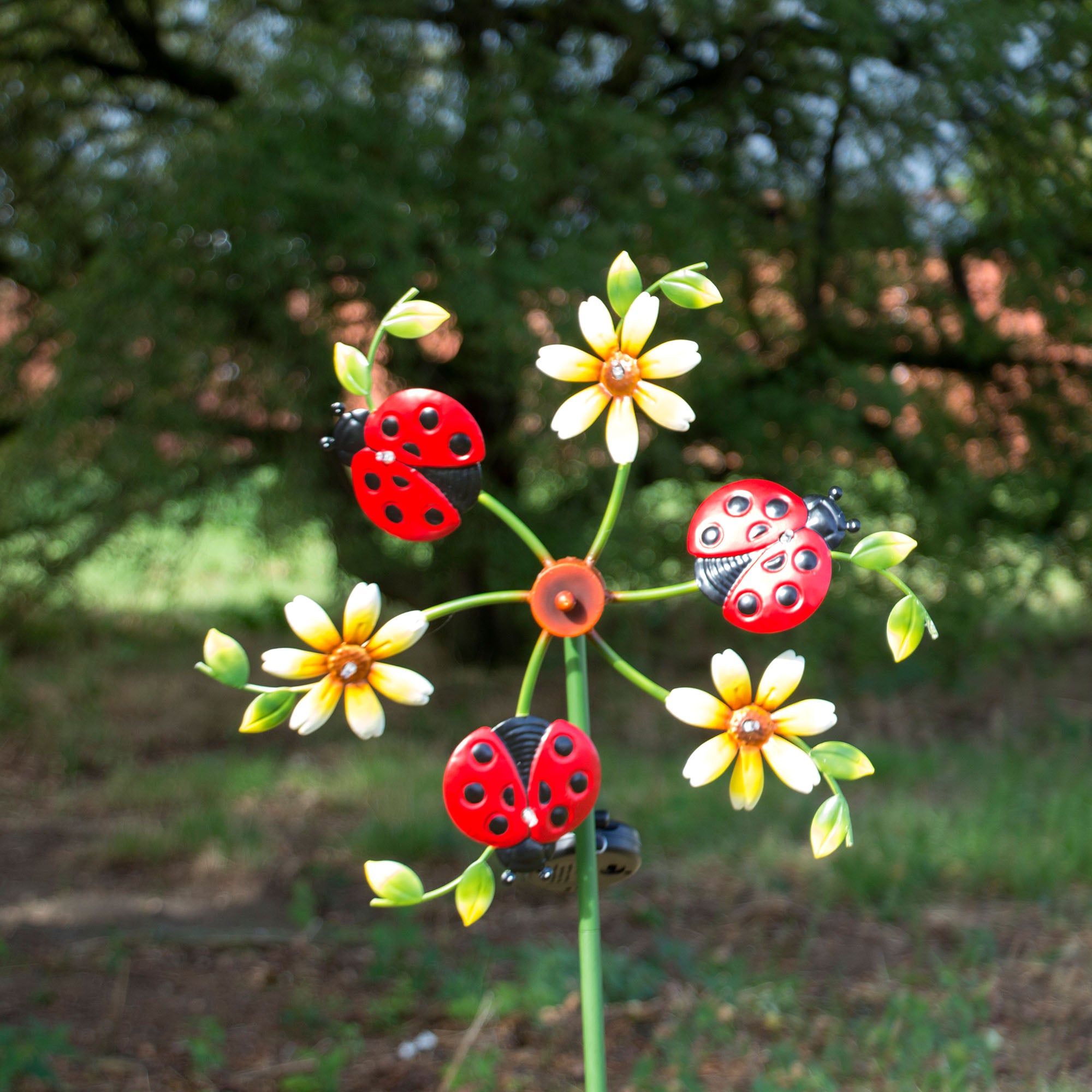Piquet solaire éolienne