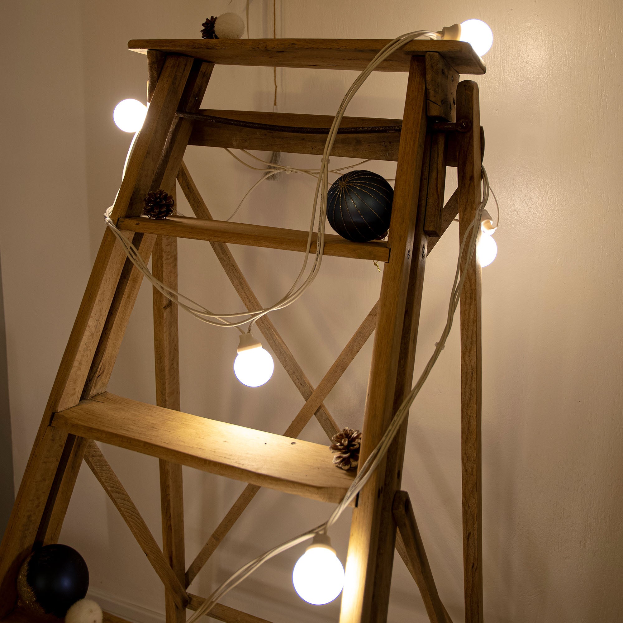 Guirlande guinguette Tradition globes laiteux