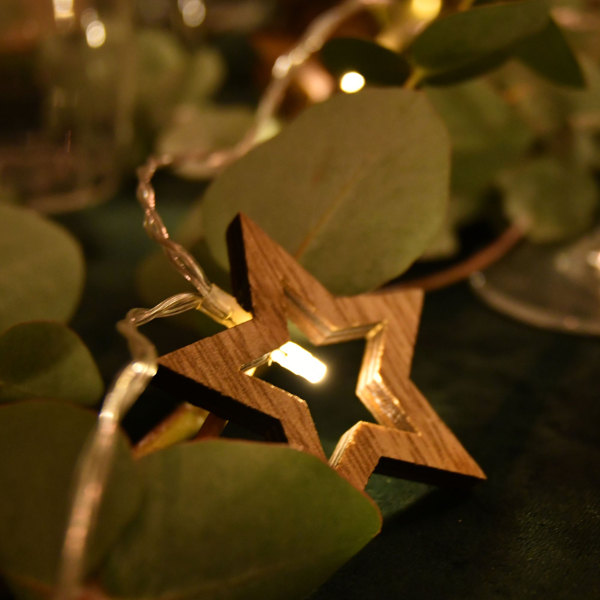 Guirlande lumineuse en bois