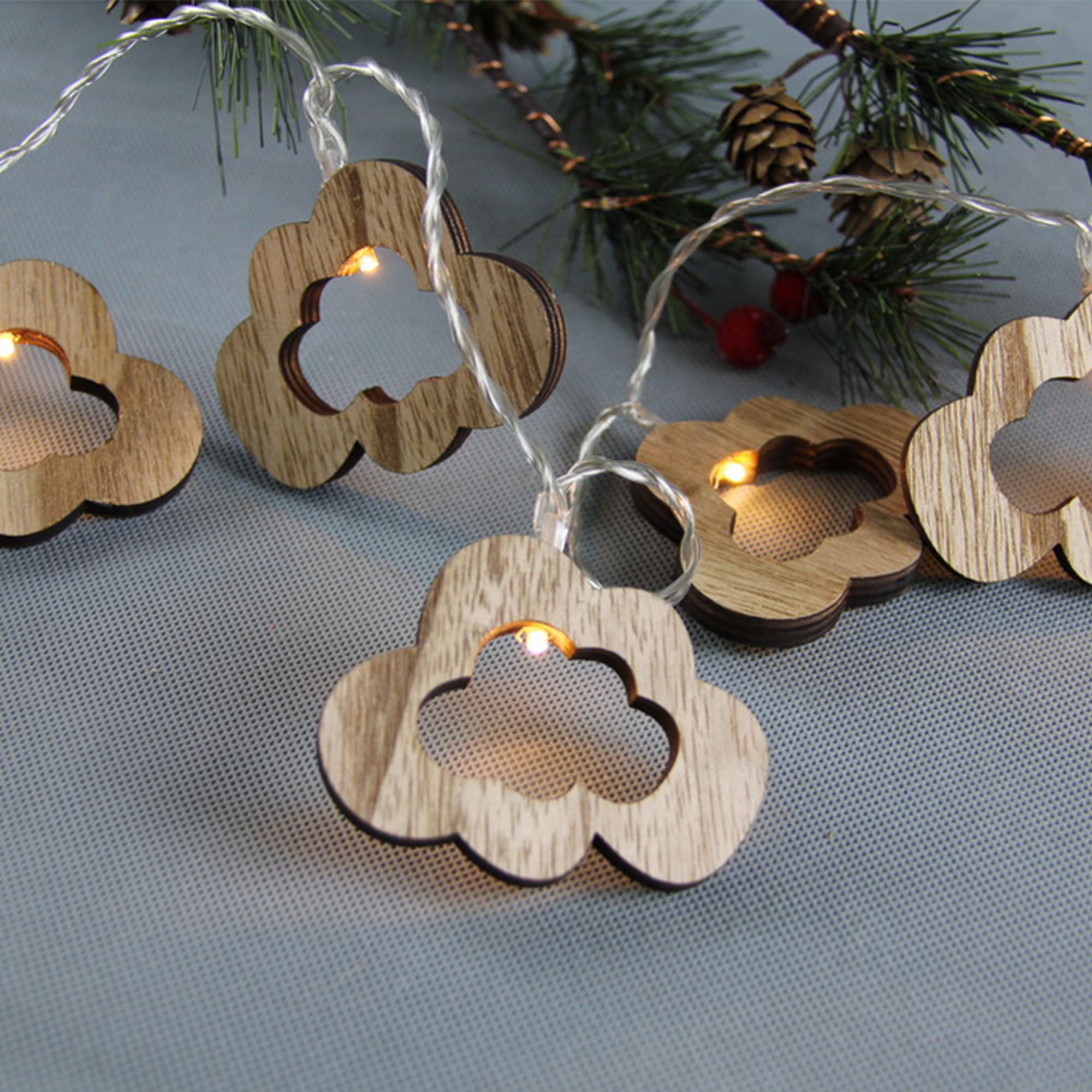 Guirlande lumineuse en bois